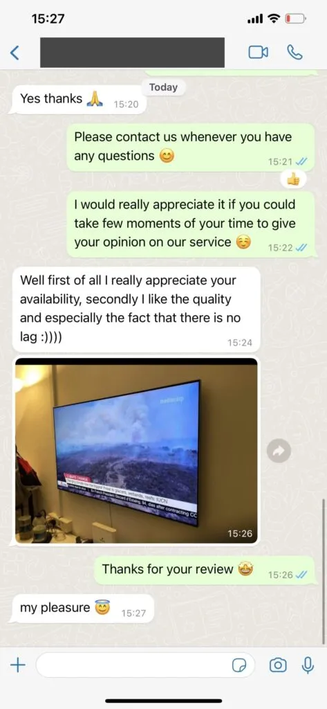WhatsApp customer review 2 showing feedback on server stability